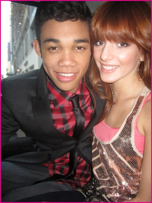 Bella-Thorne-Roshon-Fegan