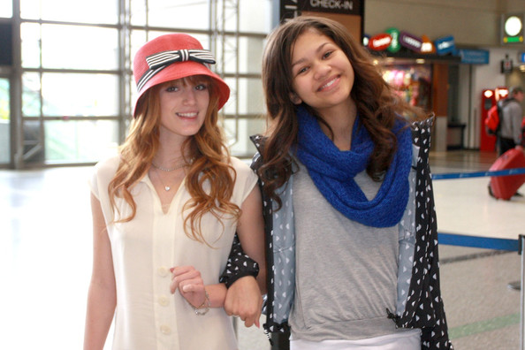 Bella+Thorne+Bella+Thorne+Zendaya+Coleman+11QveGKz1wvl