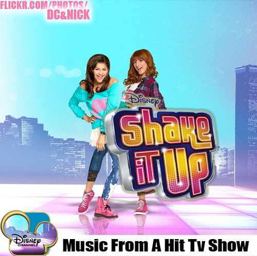 Shake-it-Up-photoshoot-zendaya-coleman-31110048-500-499